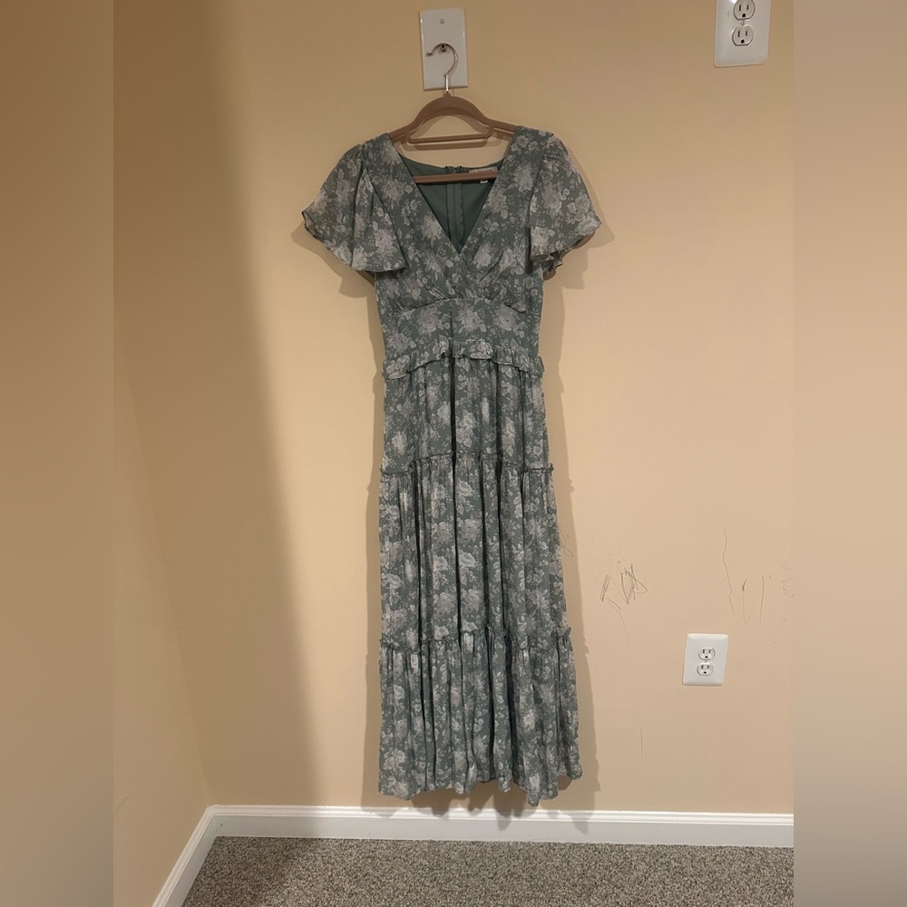 EUC Francesca’s Kathy Floral Tiered Maxi Dress S Size - Picture 4 of 8